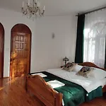 Emil Z Balia Ogrodowa فيلة Stroza (Myslenice)
