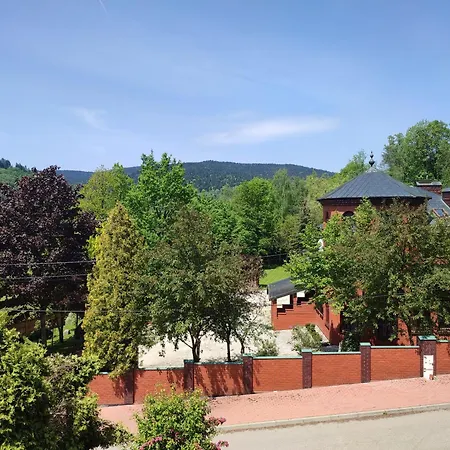 Emil Z Balia Ogrodowa Villa Stroza (Myslenice)
