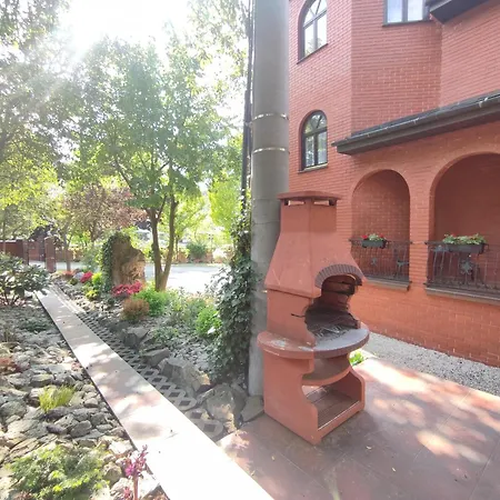 Villa Emil Z Balia Ogrodowa *
